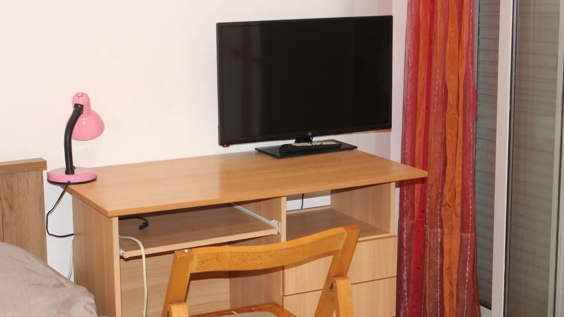 1-Bedroom Apartment Center And City Attractions Thessaloniki Greece